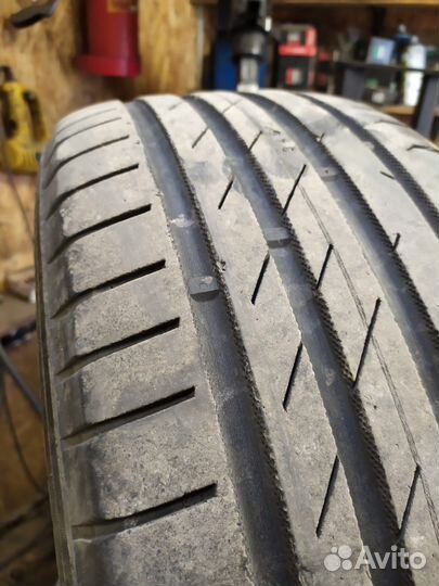 Nokian Tyres Hakka Black 225/50 R17