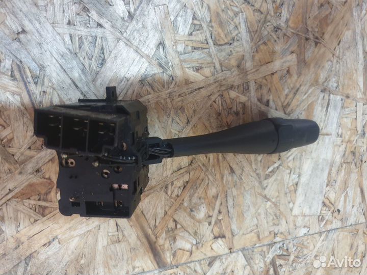 Переключатель поворотов Nissan Primera P11E