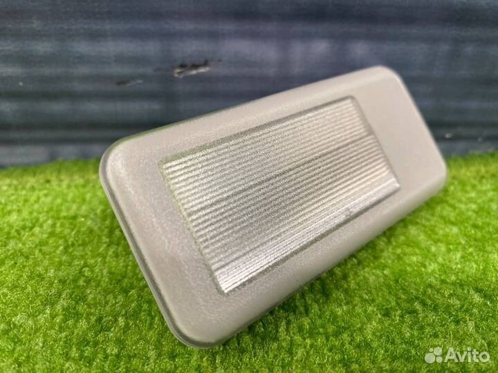 Плафон салона правый Bmw X5 E53 M54 2006