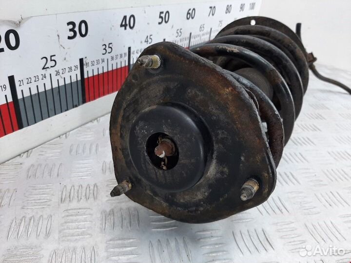 Стойка передняя левая Volvo S40 рест. 2001