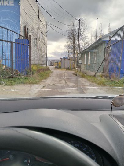Машиноместо, > 30 м²