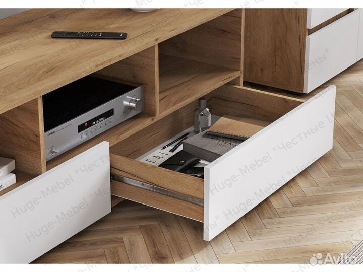 Телевизионная тумба