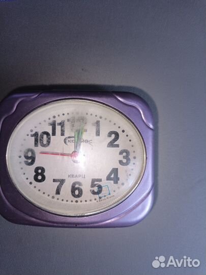 Часы будильник