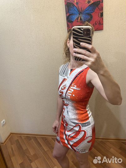 Платье футляр 42