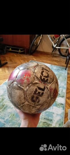 Футбольный мяч
