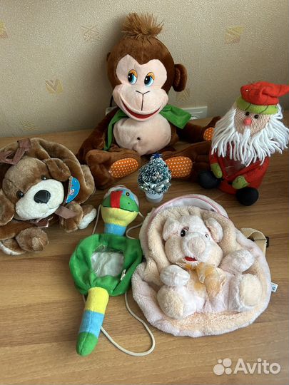 Игрушка с мешком для новогоднего сладкого подарка