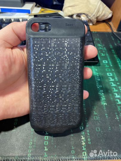 Чехол с зарядкой iPhone 7,8