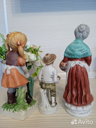 Бисквит Девочка с зонтиком, Старушка и Старик