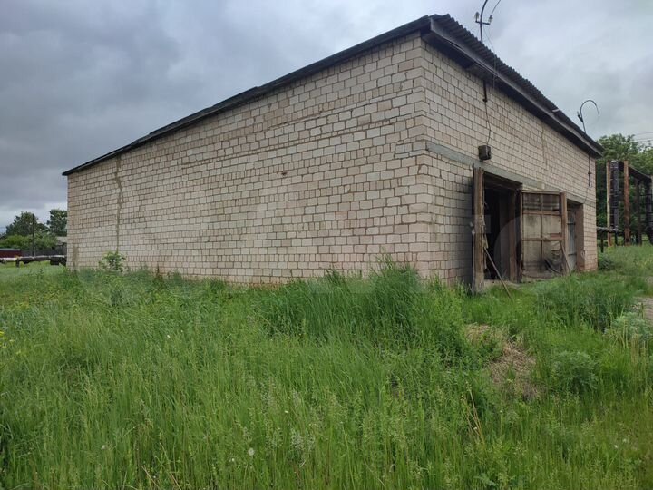 Гараж, > 30 м²