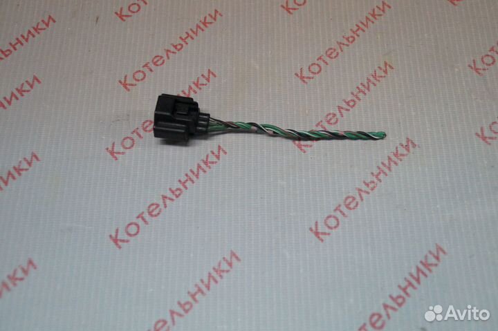 Nissan 23731-5M006 разъем датчика распредвала