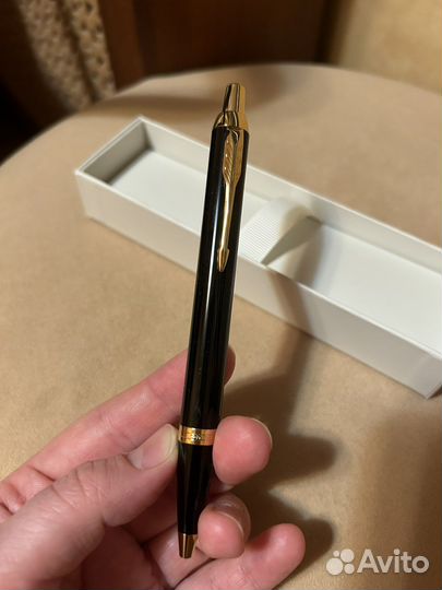 Ручка шариковая Parker с гравировкой 25