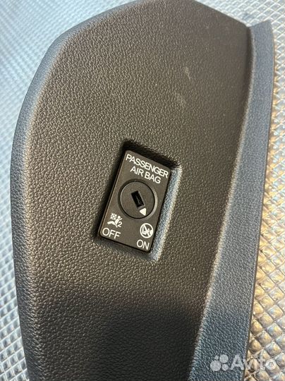 Накладка торепедо skoda