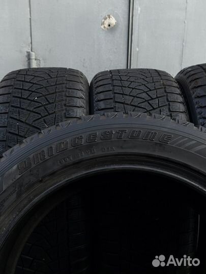 Bridgestone Blizzak DM-Z3 255/50 R19 103Q