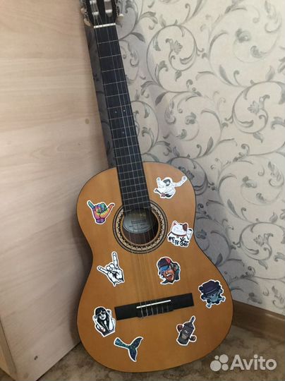 Гитара классическая