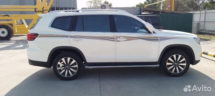 Roewe RX8 2.0 AT, 2020, 42 000 км