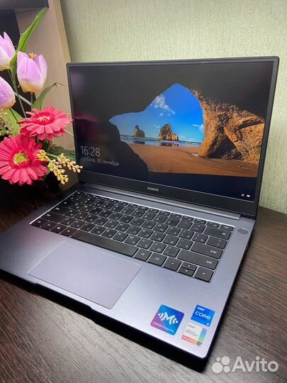 Honor MagicBook 14\Intel Core i5 1135G7