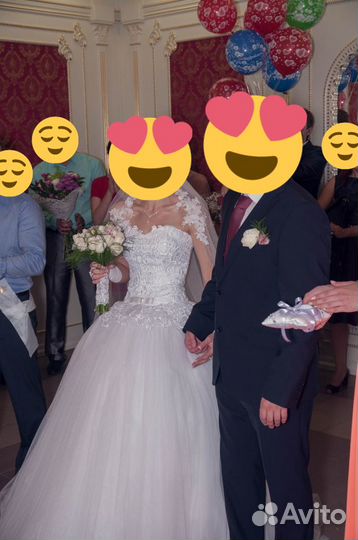 Свадебное платье