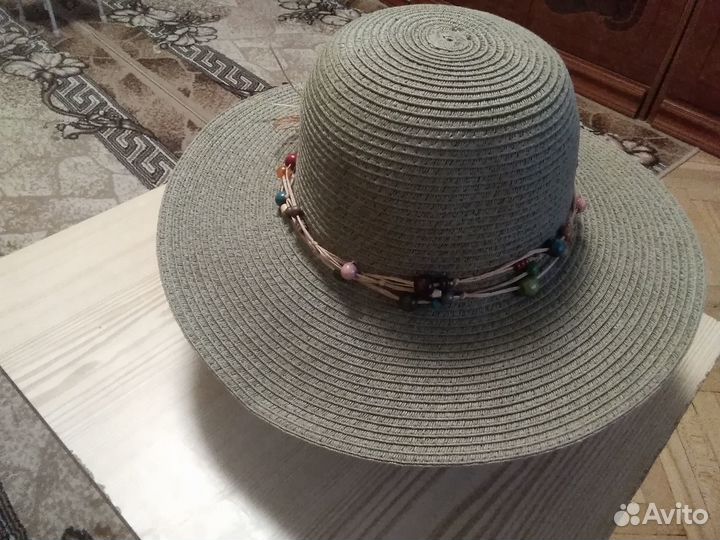 Шляпа женская соломенная