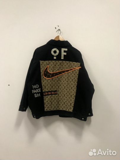 Джинсовая куртка Nike