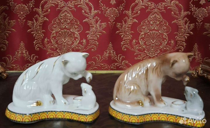 Фарфоровая статуэтка кошка