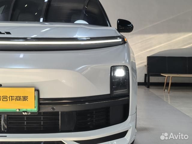 LiXiang L9 1.5 AT, 2023, 33 000 км