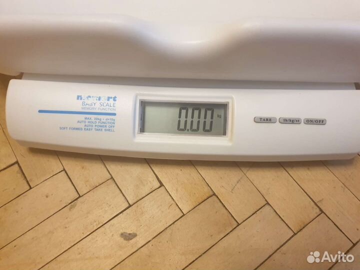 Momert 6470 весы детские электронные