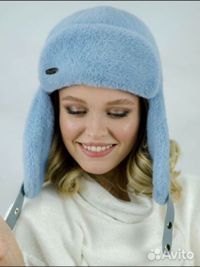 Головные уборы женские осень-зима