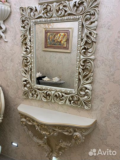 Зеркало настенное новое