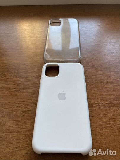 Чехол на iPhone 11