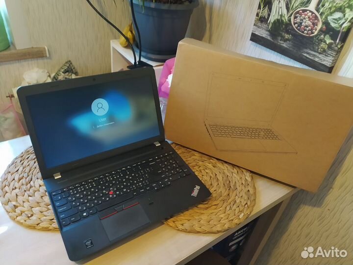 Ноутбук Core i3-5gen/8озу/ssd256