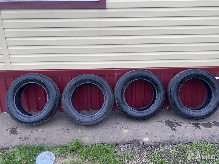 Dunlop Grandtrek ST30 225/65 R17 102H