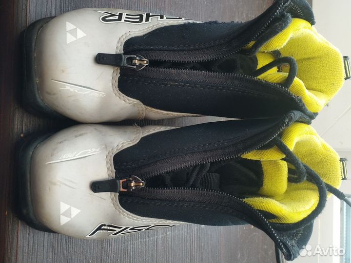 Лыжные ботинки fischer детские