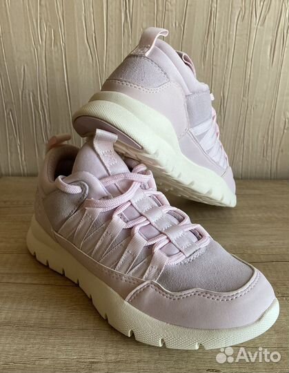 Кроссовки Timberland на девочку, размер 34-35