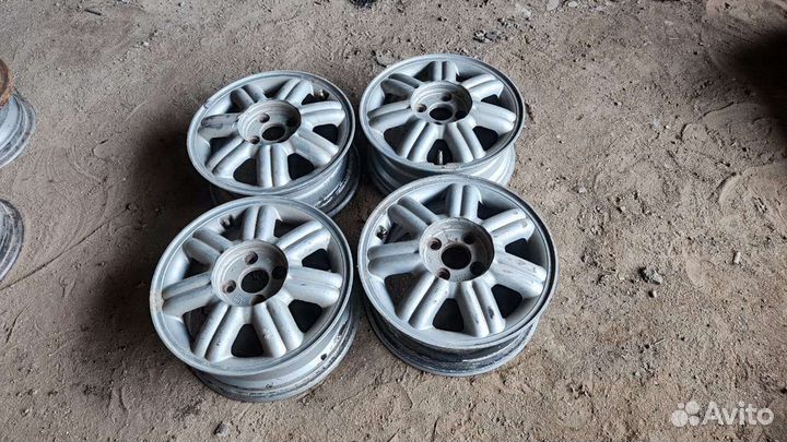 Комплект дисков радиус 14 4x100