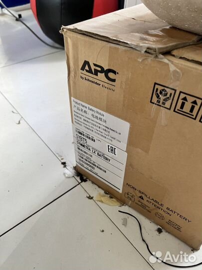 Ибп Apc symmetra sybt 5