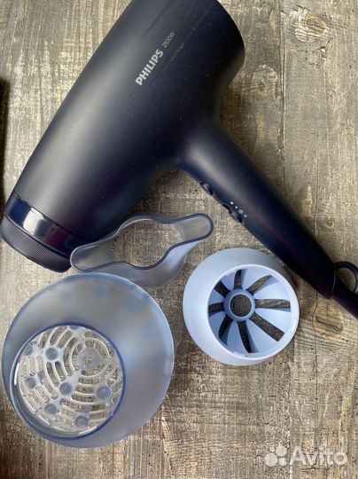 Фен для волос Philips BHD360/20,чёрный