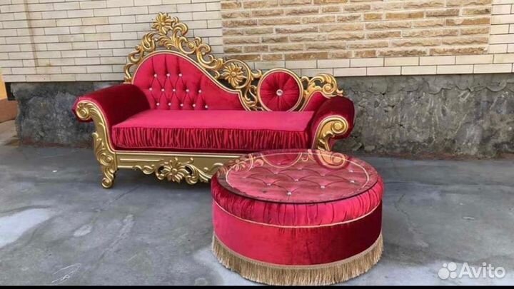 Банкетка в прихожую