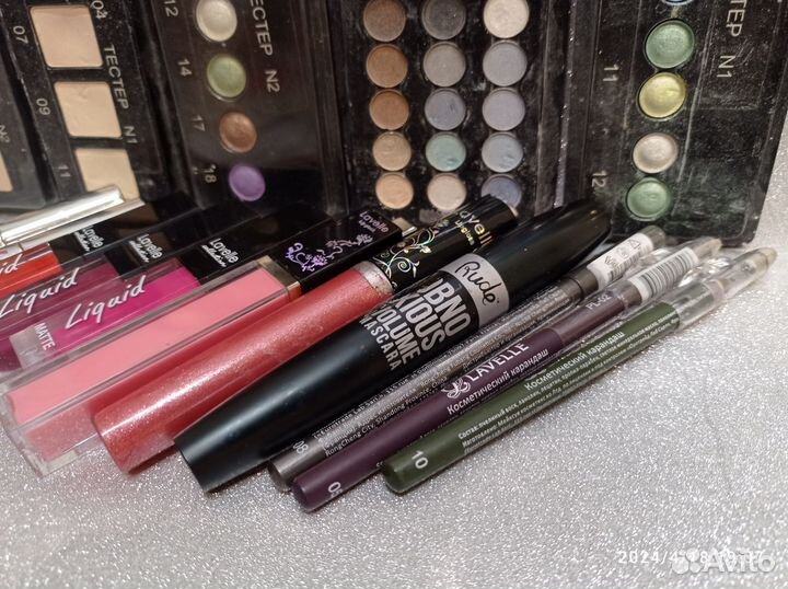 Набор косметики Lavelle+тушь rude obnoxious, 16 шт