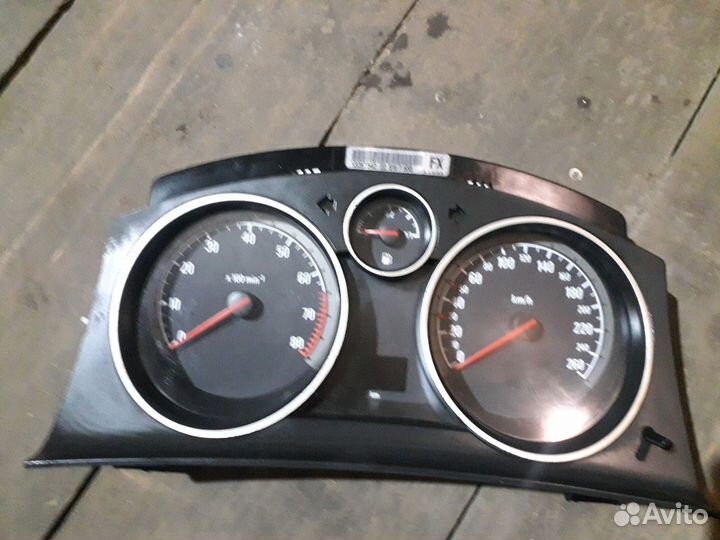 Щиток приборов опель астра Н