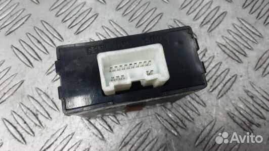 Блок иммобилайзера toyota RAV 4 ZCA2 (6AR10M201)