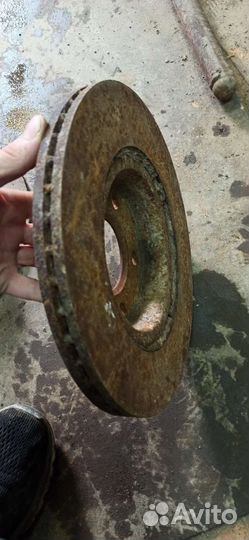 Тормозной диск BMW е34