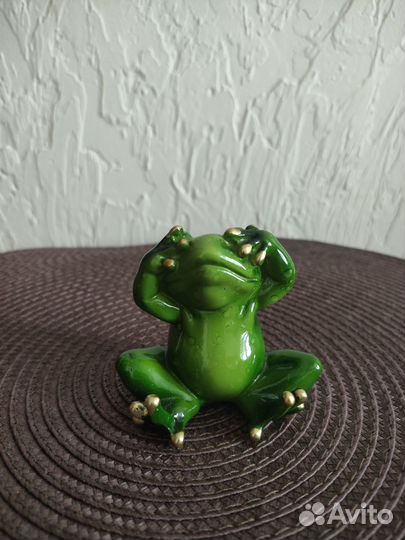 Фигурки Лягушка Эйфелева башня