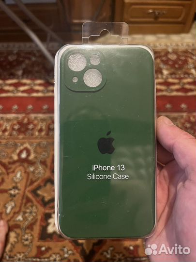Бампер на iPhone 13