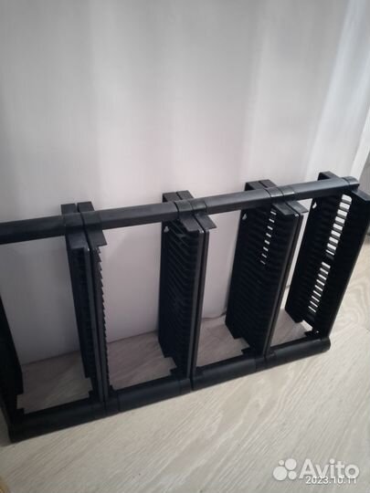 Полки для дисков