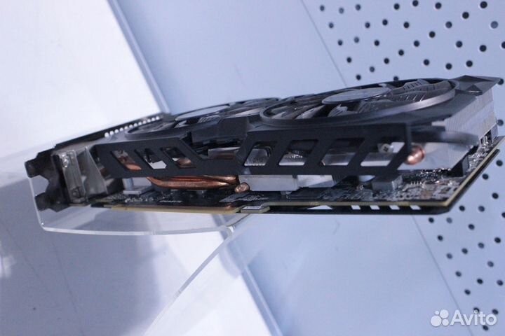 Видеокарта gigabyte AMD Radeon R9 380X 4gb