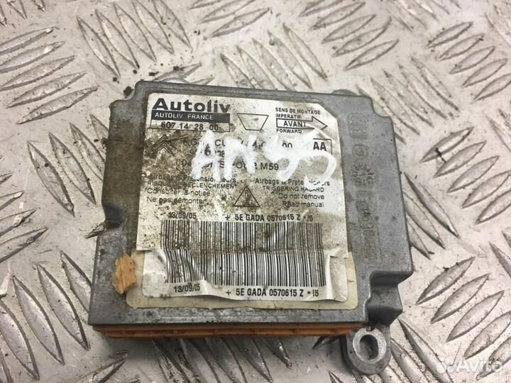 Блок управления SRS (AIR BAG) пежо Partner M59