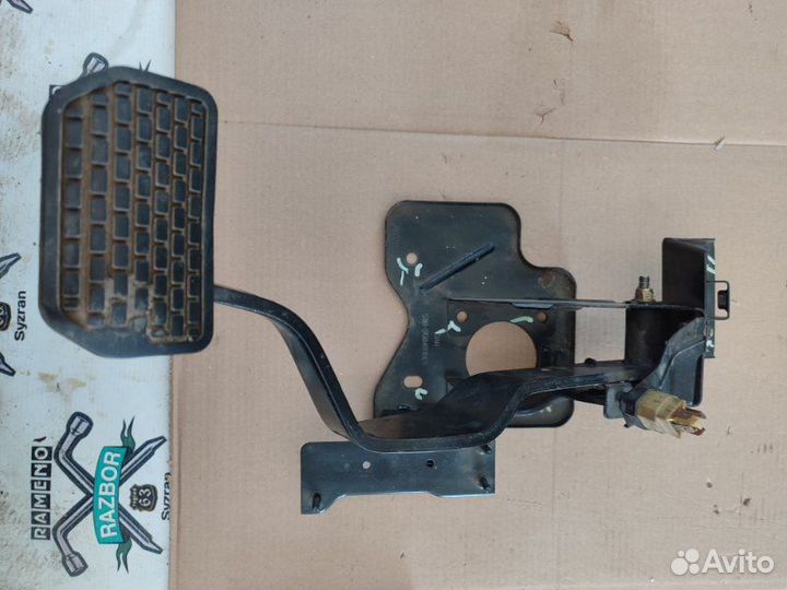 Педаль тормоза Chery Indis