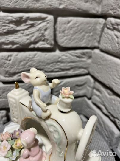 Фигурка музыкальная