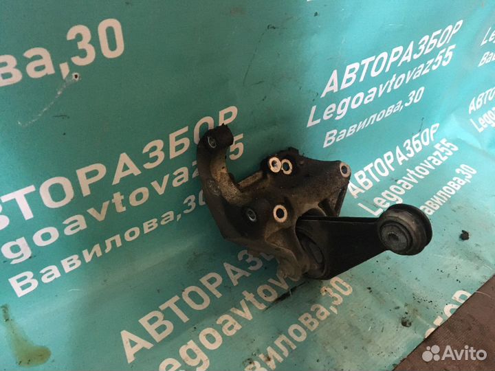 Кронштейн гур ваз 2110-2112