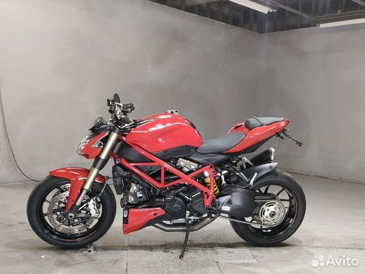 Ducati 848